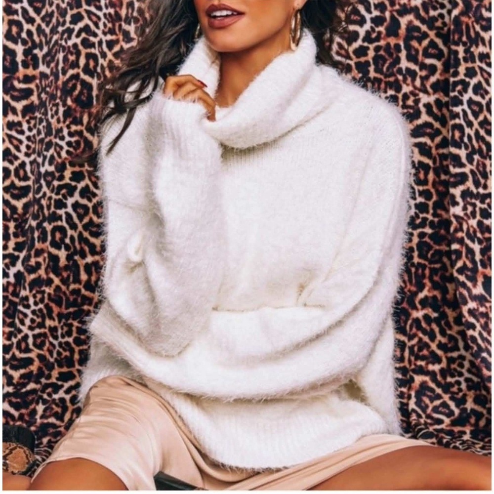 MuMu Small Fatima Turtleneck Sweater Fuzzy Knit Cream Oversized Wool Blend